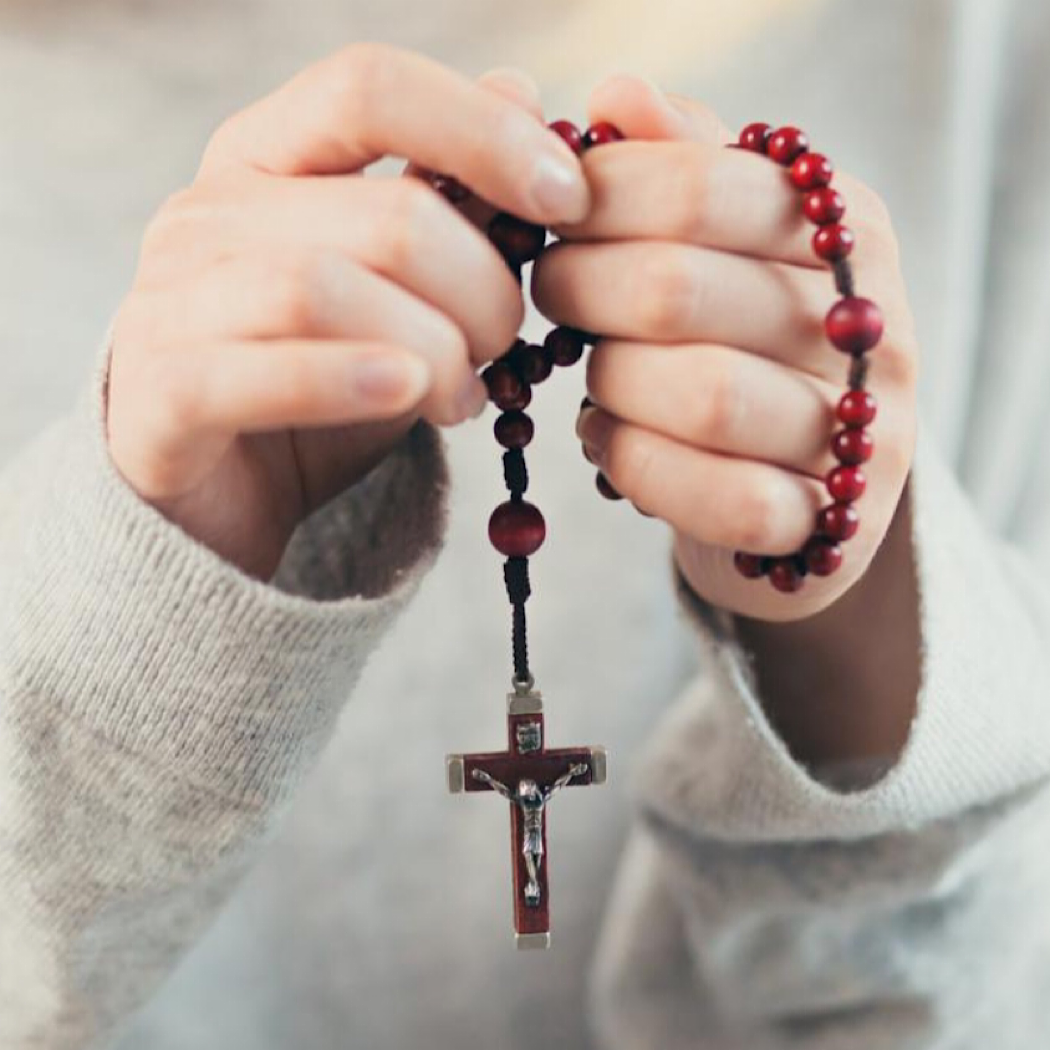 El Santo Rosario fortalece al matrimonio y a la familia